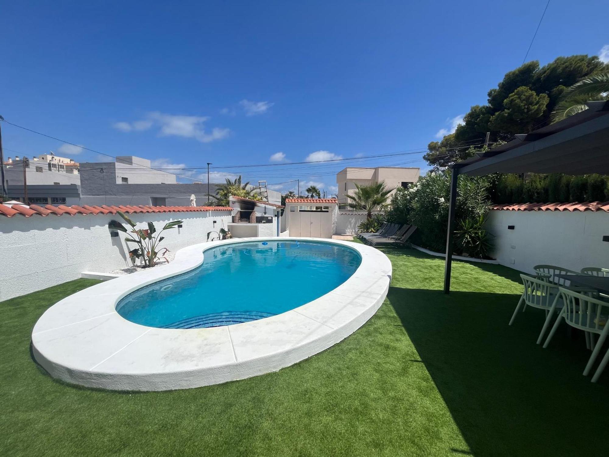 Villa Maria By Albir Proper Properties 阿尔比尔 外观 照片